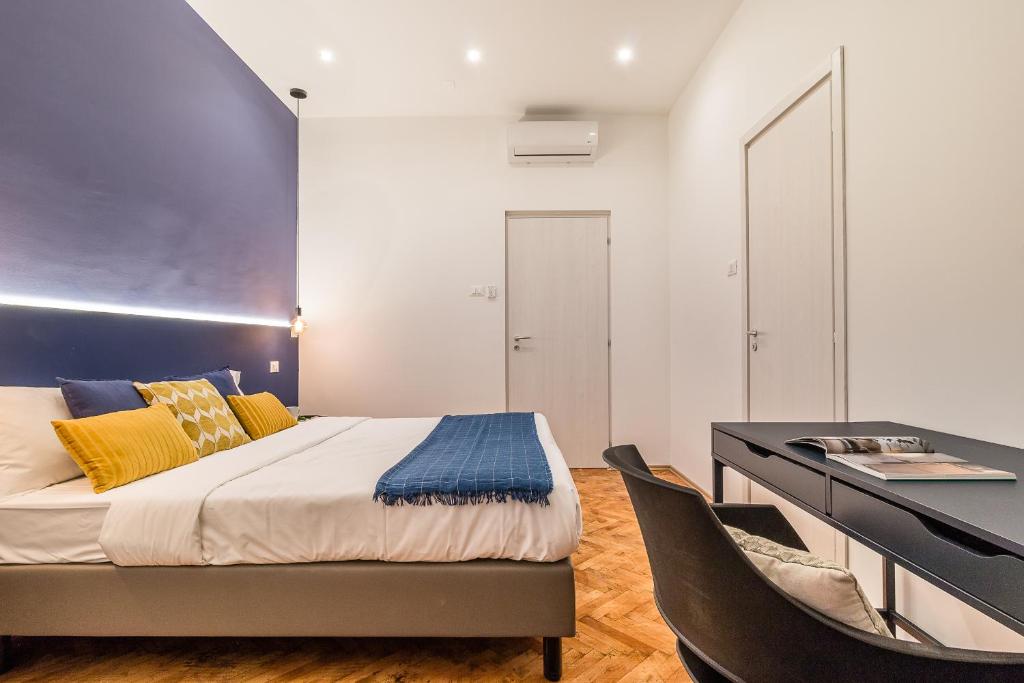 Lovely guest-room with private bathroom - 3