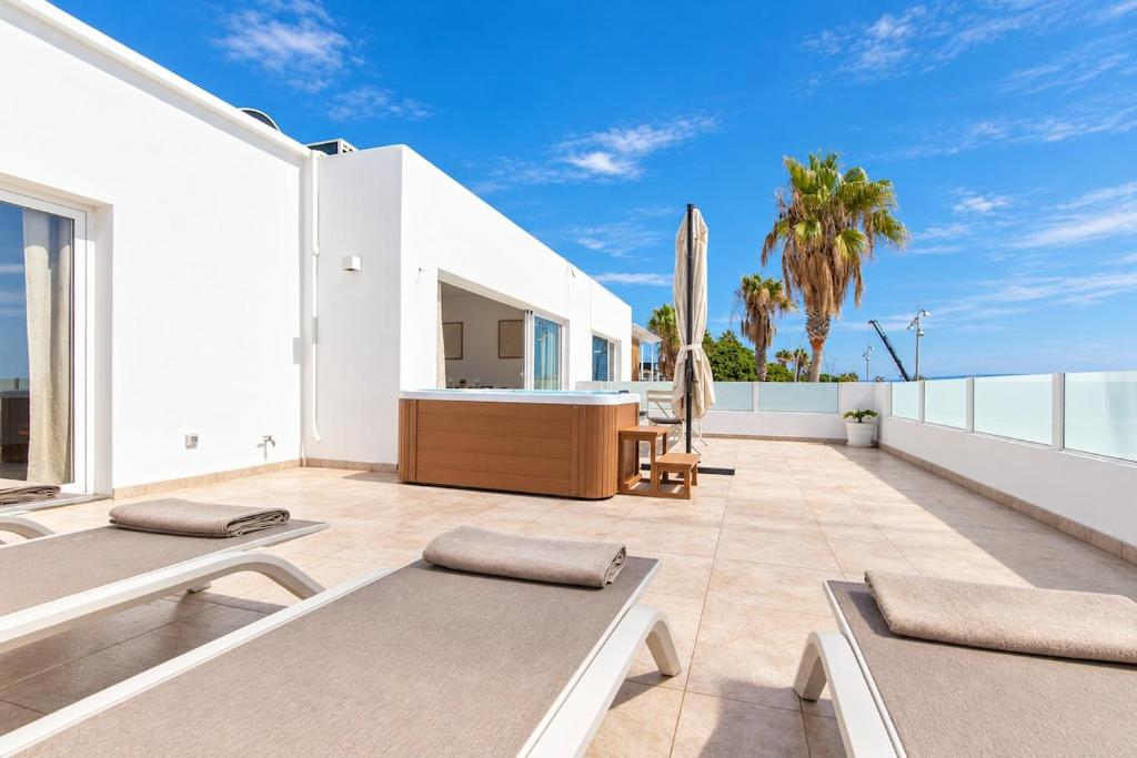 The Atlantic - By AZ Rentals - 2