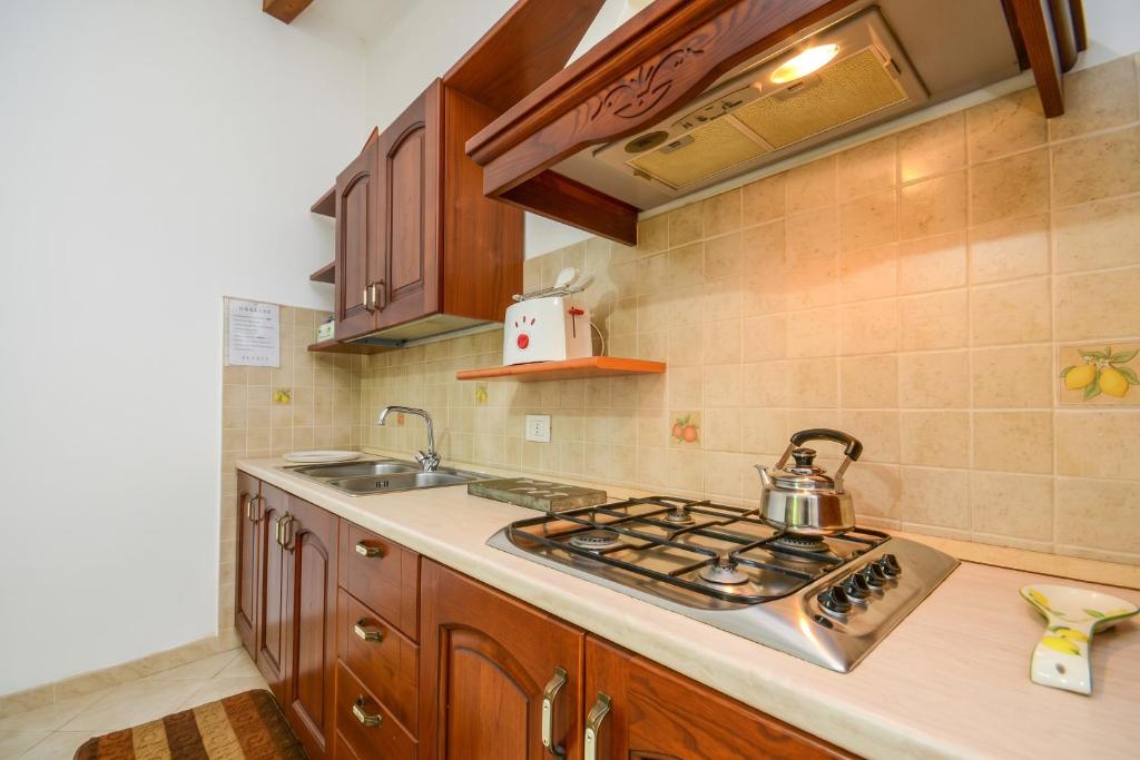 Welcoming apartment in Sorrento 52 m² with sea view terrace - 2