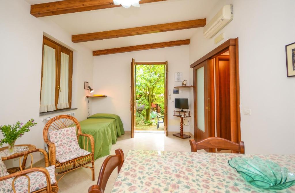 Welcoming apartment in Sorrento 52 m² with sea view terrace - 4