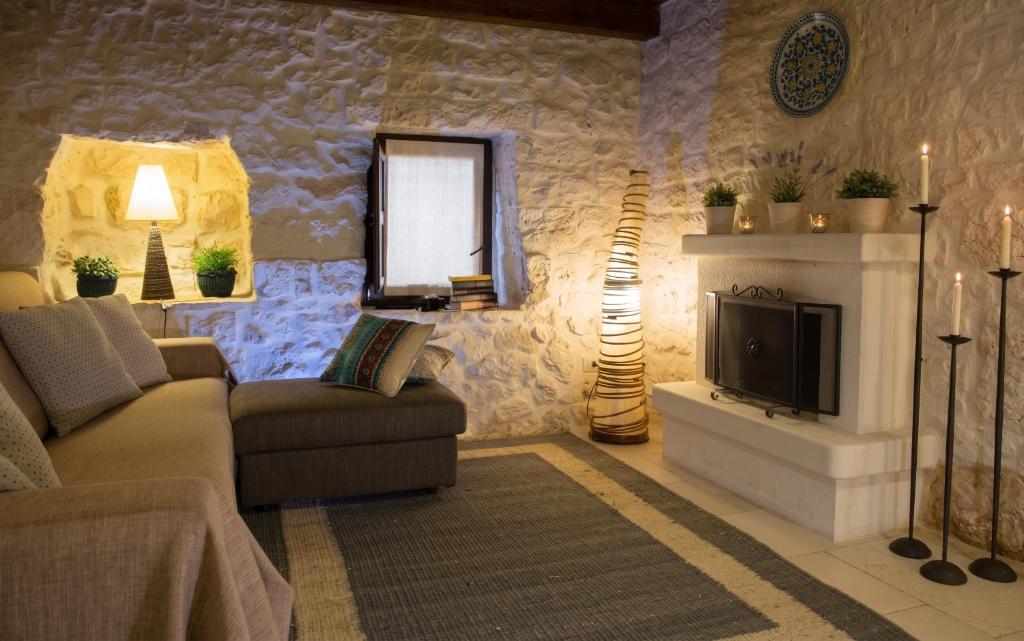 Spacious villa with pool in Bari 100 m² - Lush garden - 5