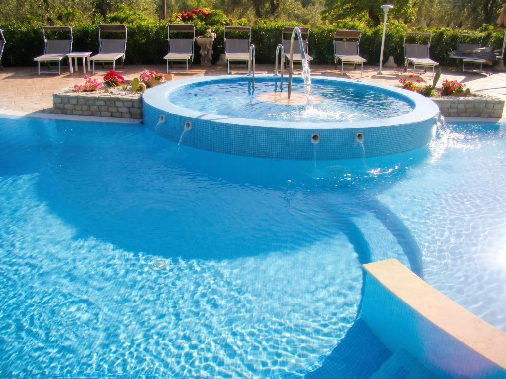 Charming Apartment in Vieste with Shared Pool and Garden - 3