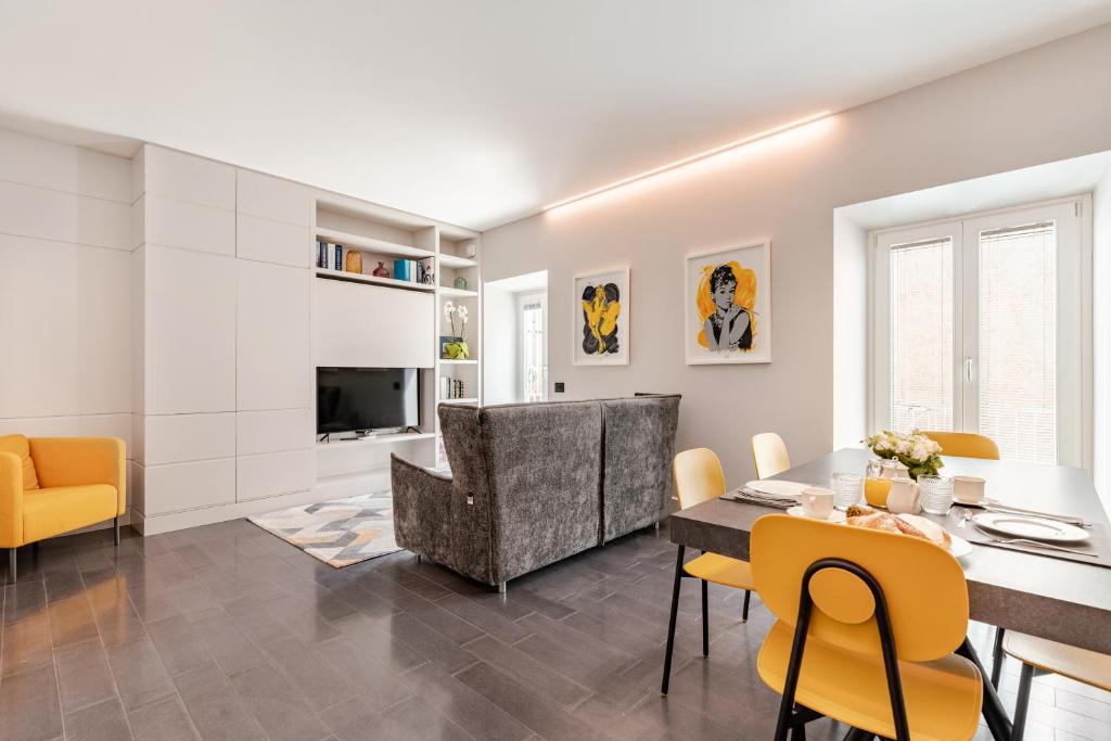 Roma Centro Trevi 2 bedroom Kasa Trevi - 3