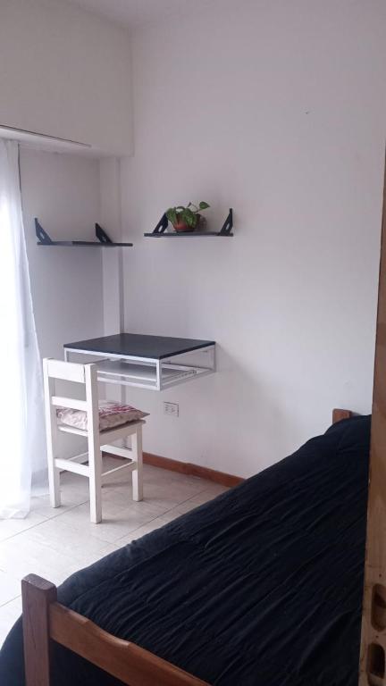Departamento Laprida Habitaciones privadas - 5