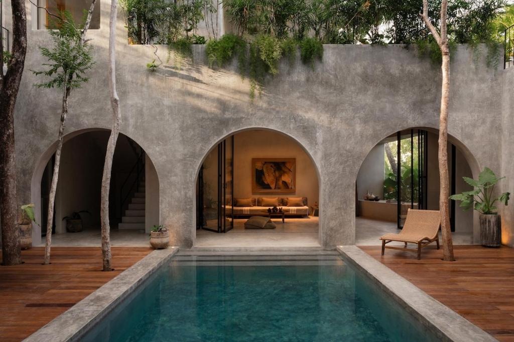 Casa Shalva Iconic 6BR Design Villa with Rooftop - 1