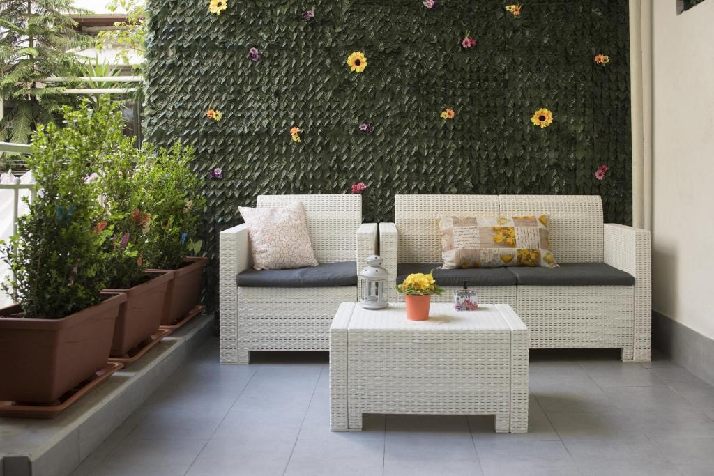 Balcony/terrace, La Casa di Luna in Naples