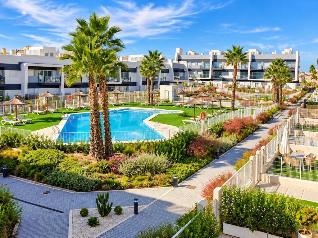 way2sun penthouses Gran Alacant - FREE e-bikes & jacuzzi & solarium & PS5 - 1