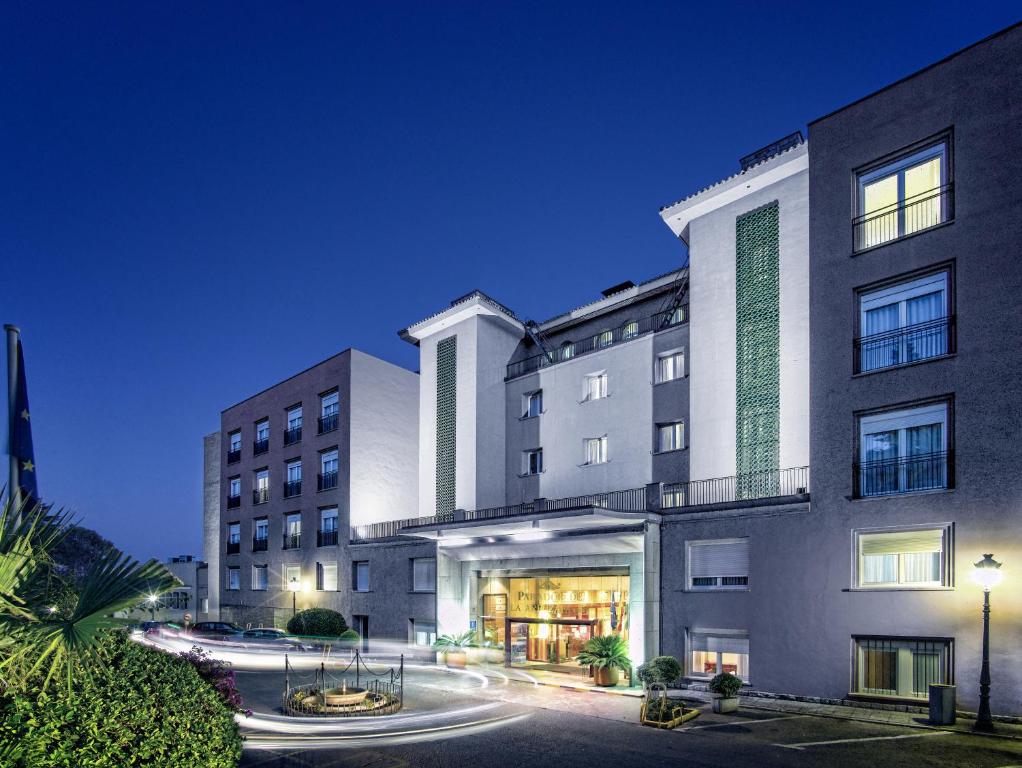 Parador De Cordoba Photo 40