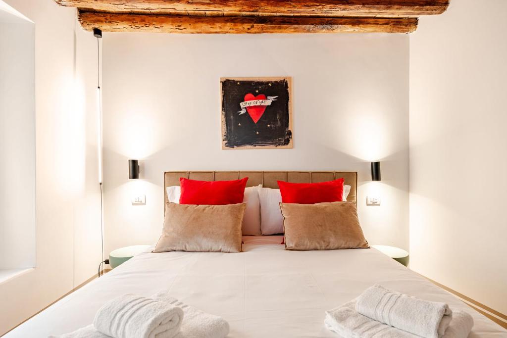 Rome Center 2 Bedroom near Campo de' Fiori & Largo Argentina-KASA DOWNTOWN - 2