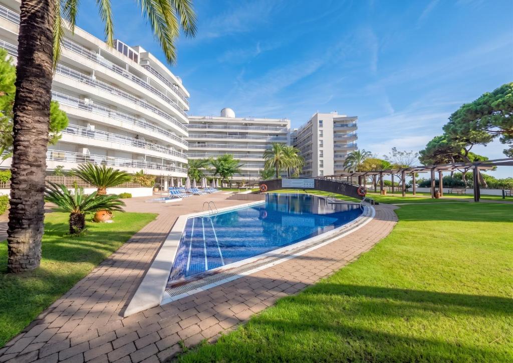 Charming Apartment in Blanes - Sea View and Pool - 5