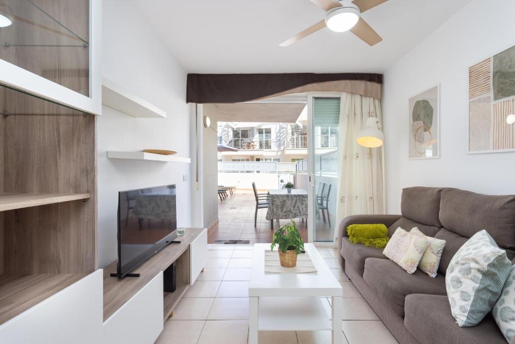 Home2Book Sunny Terrace & Pool Puerto Santiago - 1