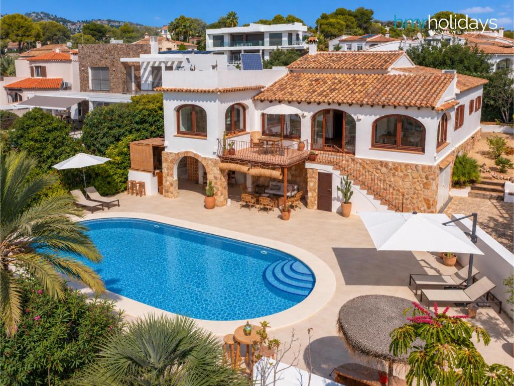 Villa Nalia by HMR Holidays - 1
