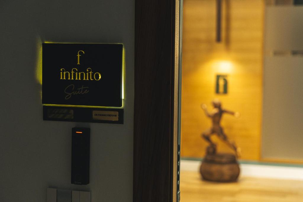 Infinito Suite - 2