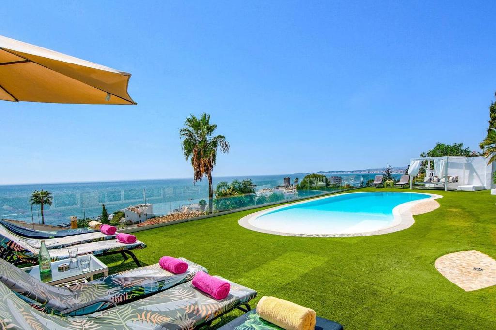 Villa Blue Lodge by Villa Plus - 1