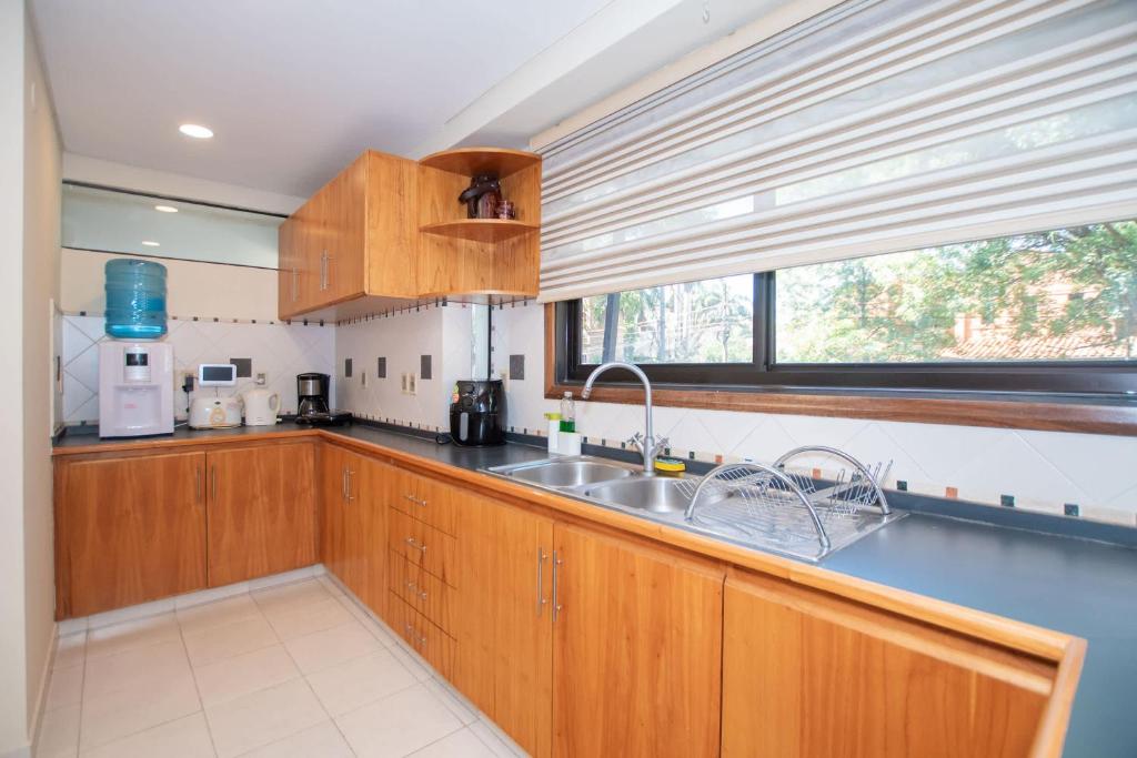 Spacious Mburucuya Duplex Pool BBQ & Jacuzzi - 4