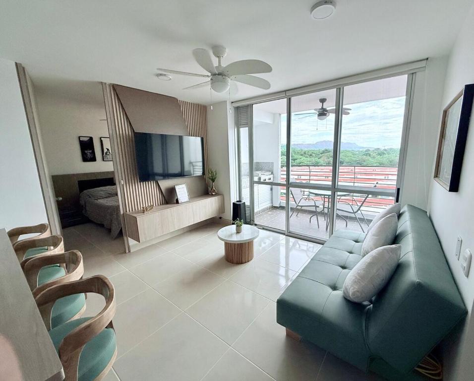 Moderno apartamento con piscina en Ricaurte - 1