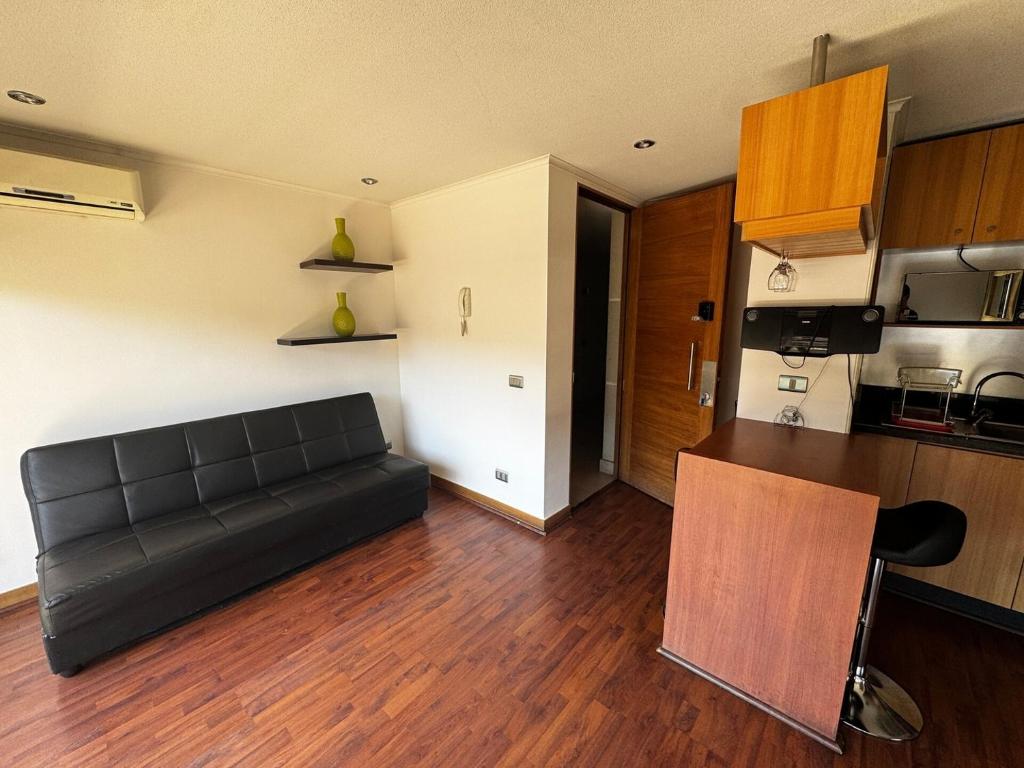 Pleasant and Well-Located Apartment - 4