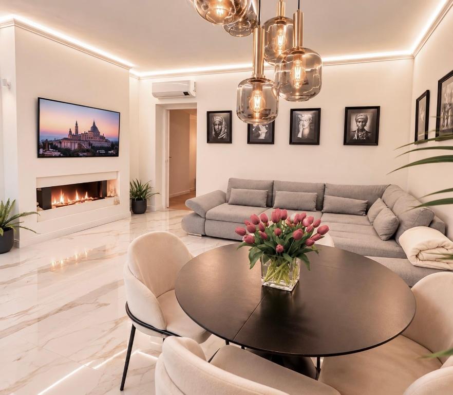 LB - Luna Luxury Suite - 1