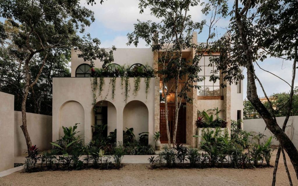 Villa Casa Colina Award Winning Villa 2 Pools Butler Sleeps 14 - 5