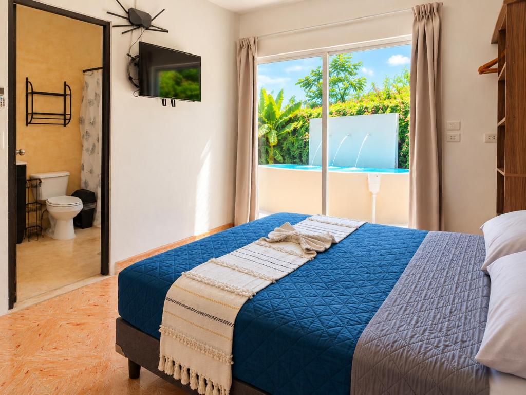 Casa Maya Villa with Private Pool Bar and Parking Merida - 5