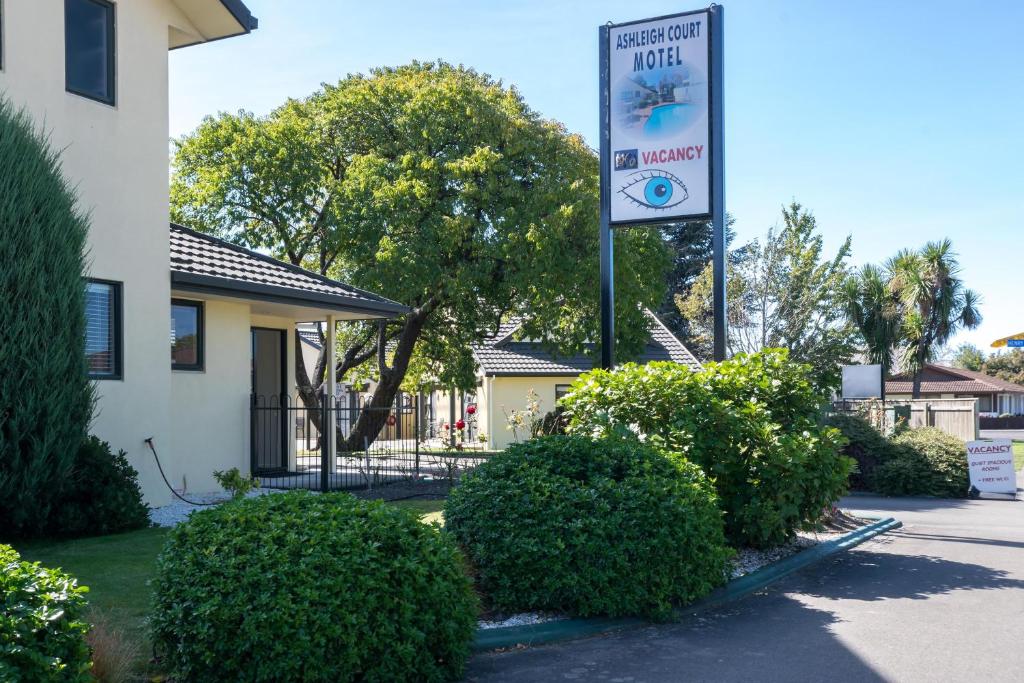 Ashleigh Court Motel photo