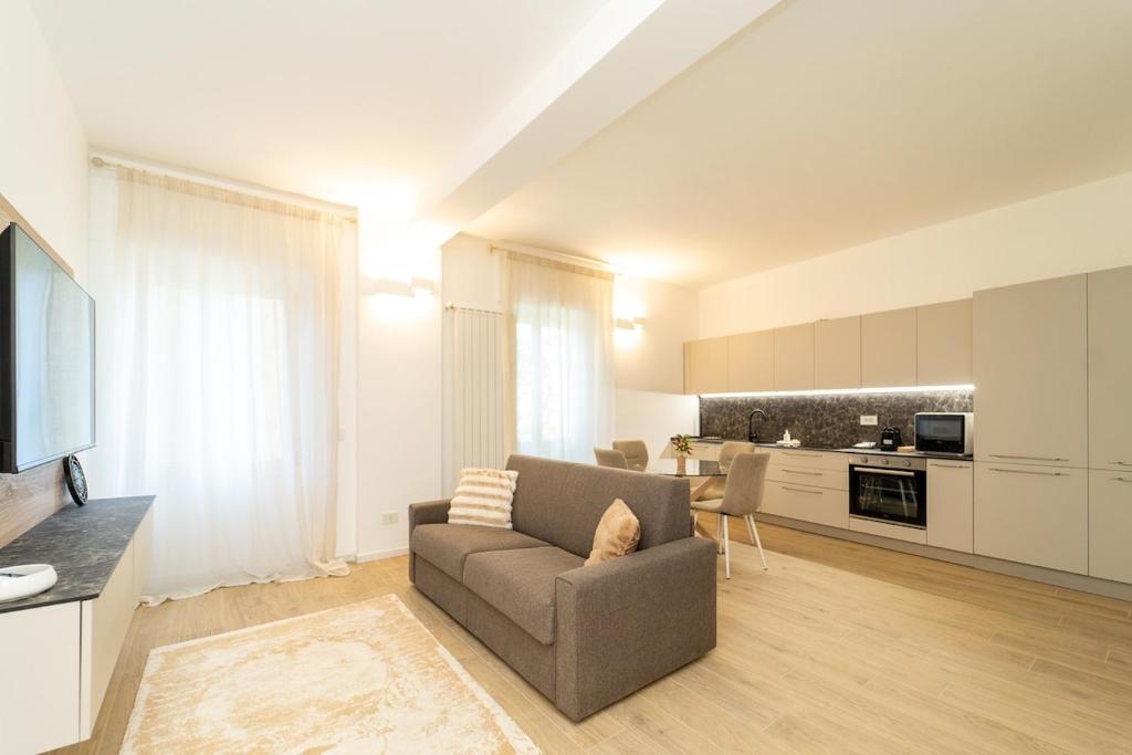 Bright apartment 100 meters from the Cathedral - 1