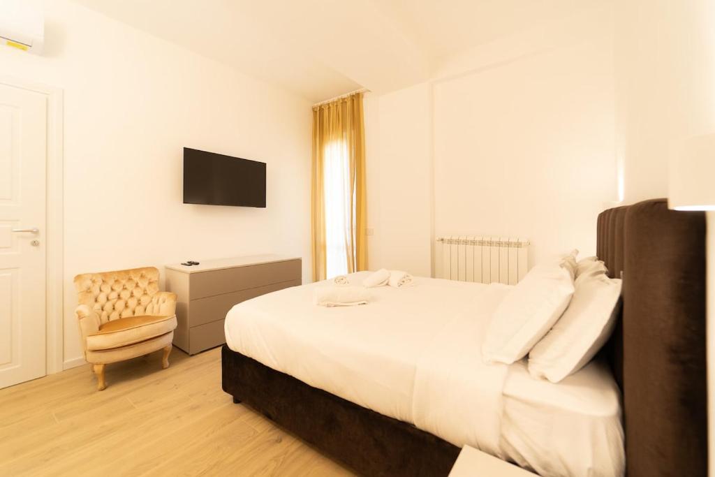 Bright apartment 100 meters from the Cathedral - 2