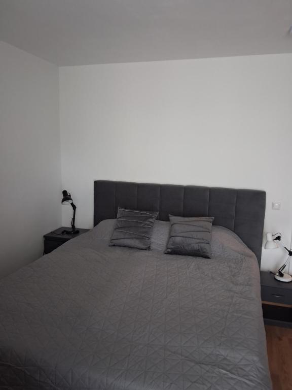 Schöne Balkonwohnung - 3