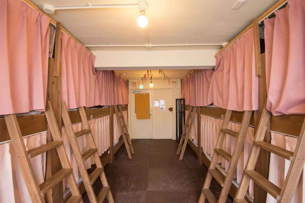 Q青年旅館 (Hostel Q)