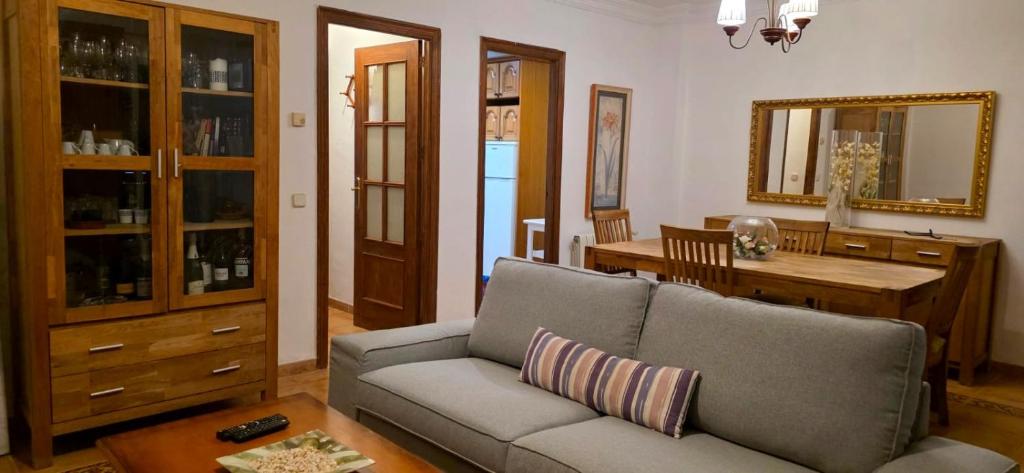 Acogedor chalet con jardin - 4