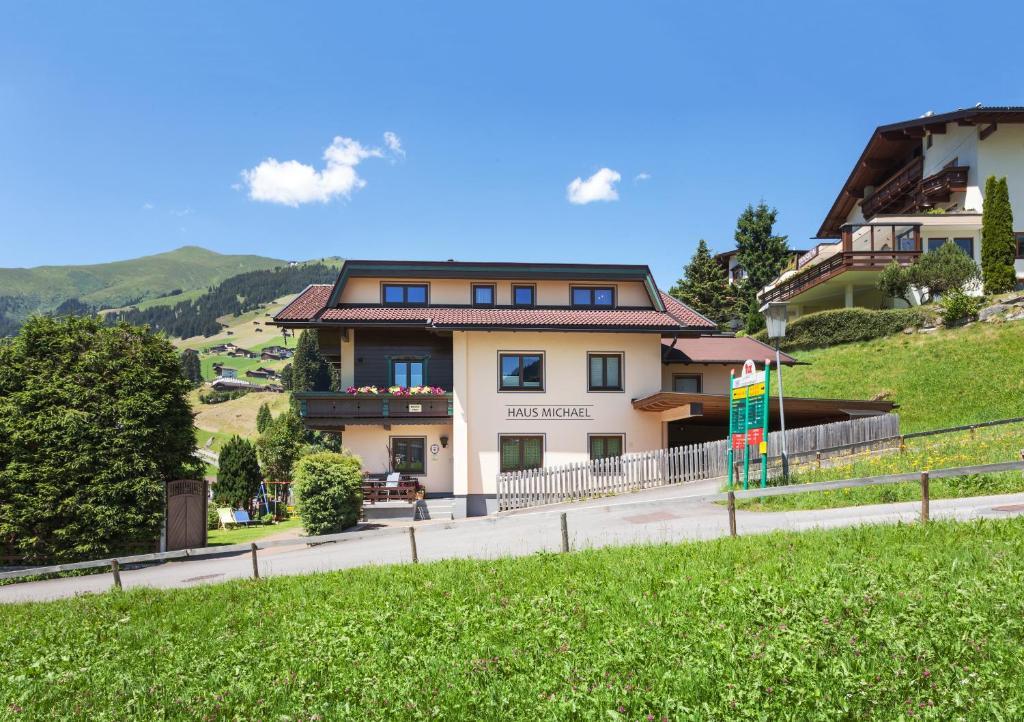 Haus Michael - 2
