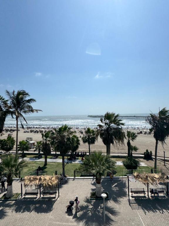 Brand-New Beachfront Luxury at Malecon Seoane Pimentel - 3