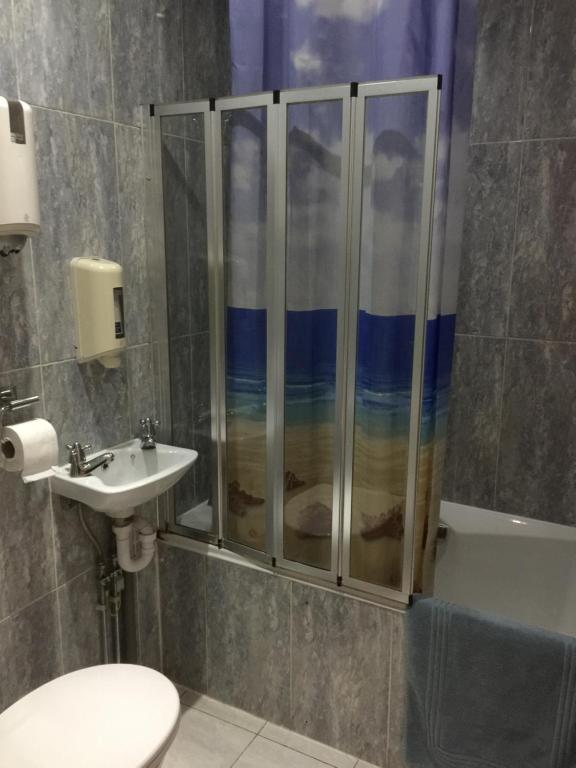St. James's Guest House photo
