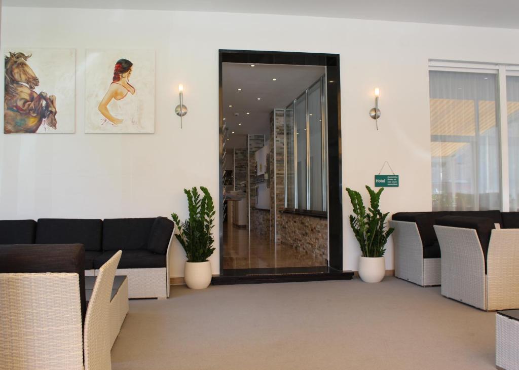 Hotel Luna Garni photo
