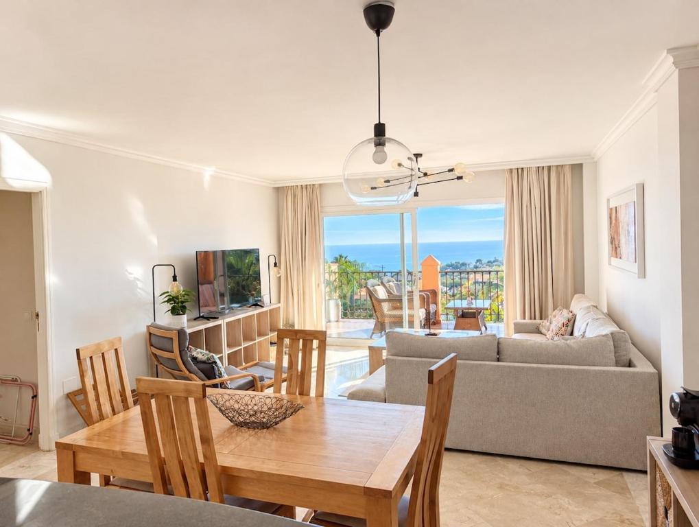 Lovely seaview apartment with large terrace - 2