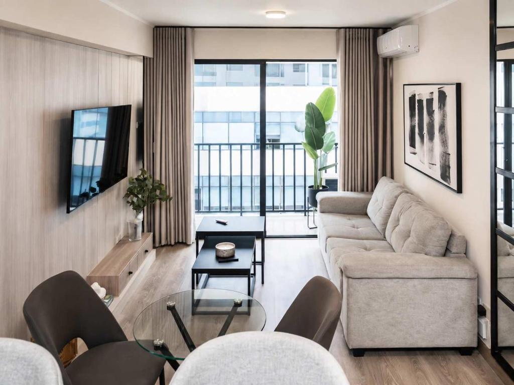 Minimalist Luxe - San Isidro - 2