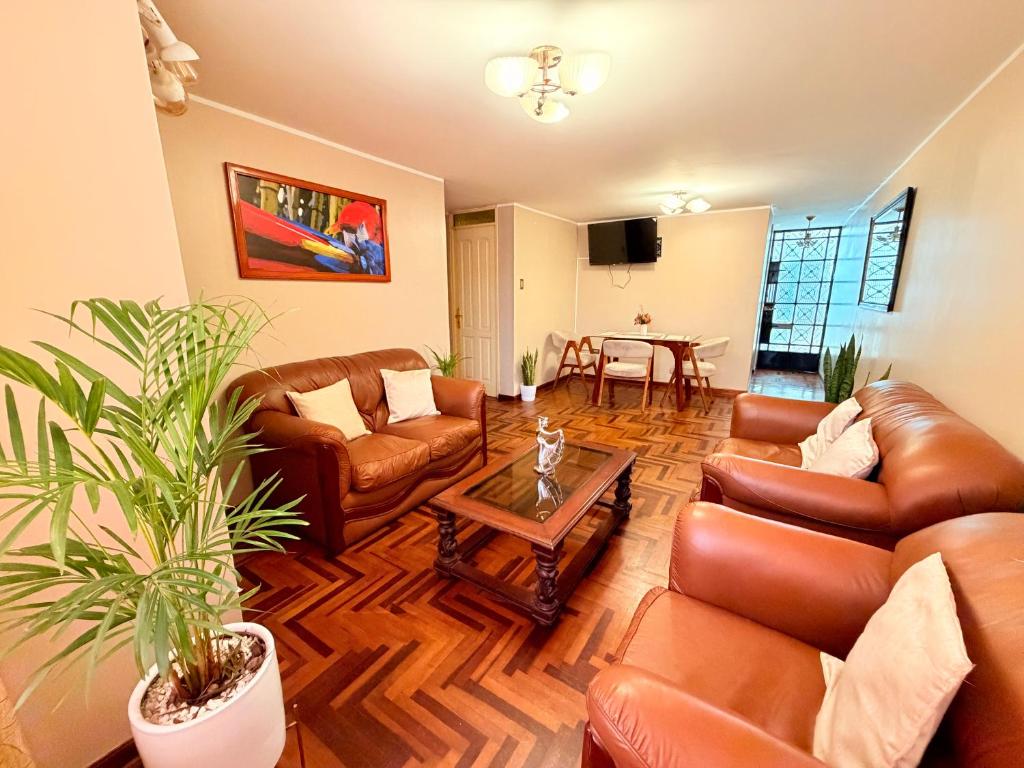 Departamento privado en Lima - 1