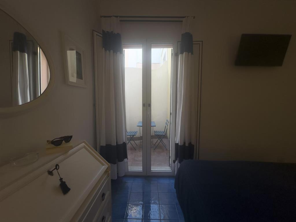 Hotel Chiaia Di Luna - 5