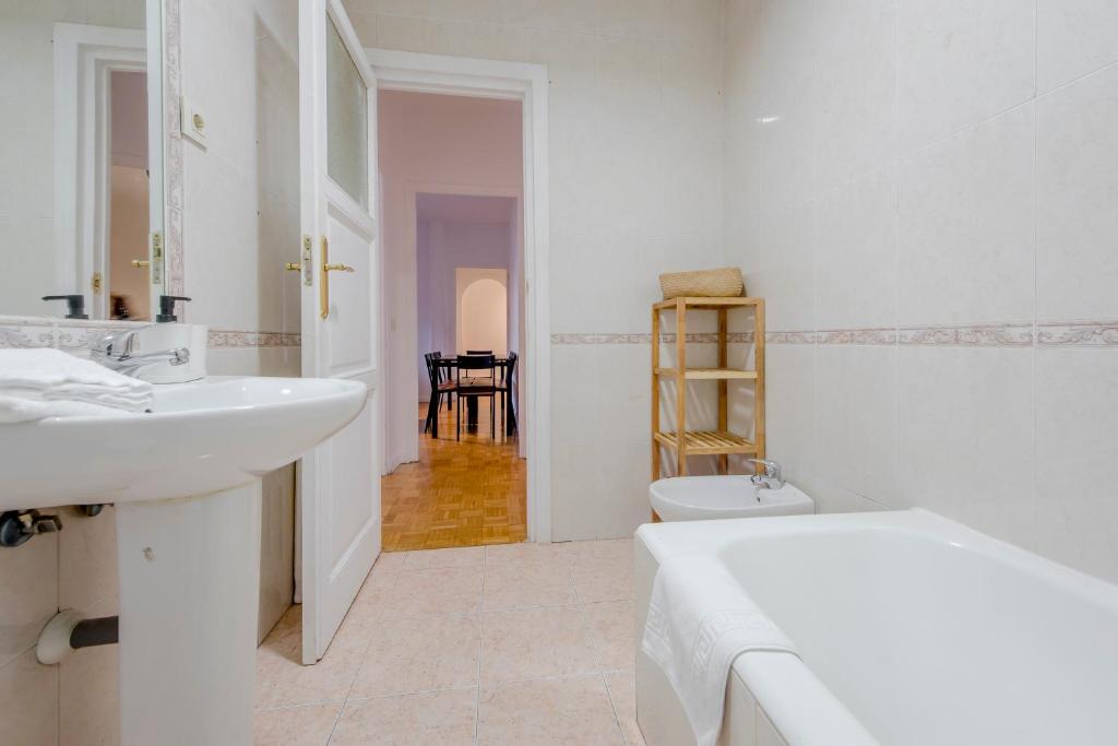 Apartamento de 4hab en La Latina con vistas a Madrid Centro - 2