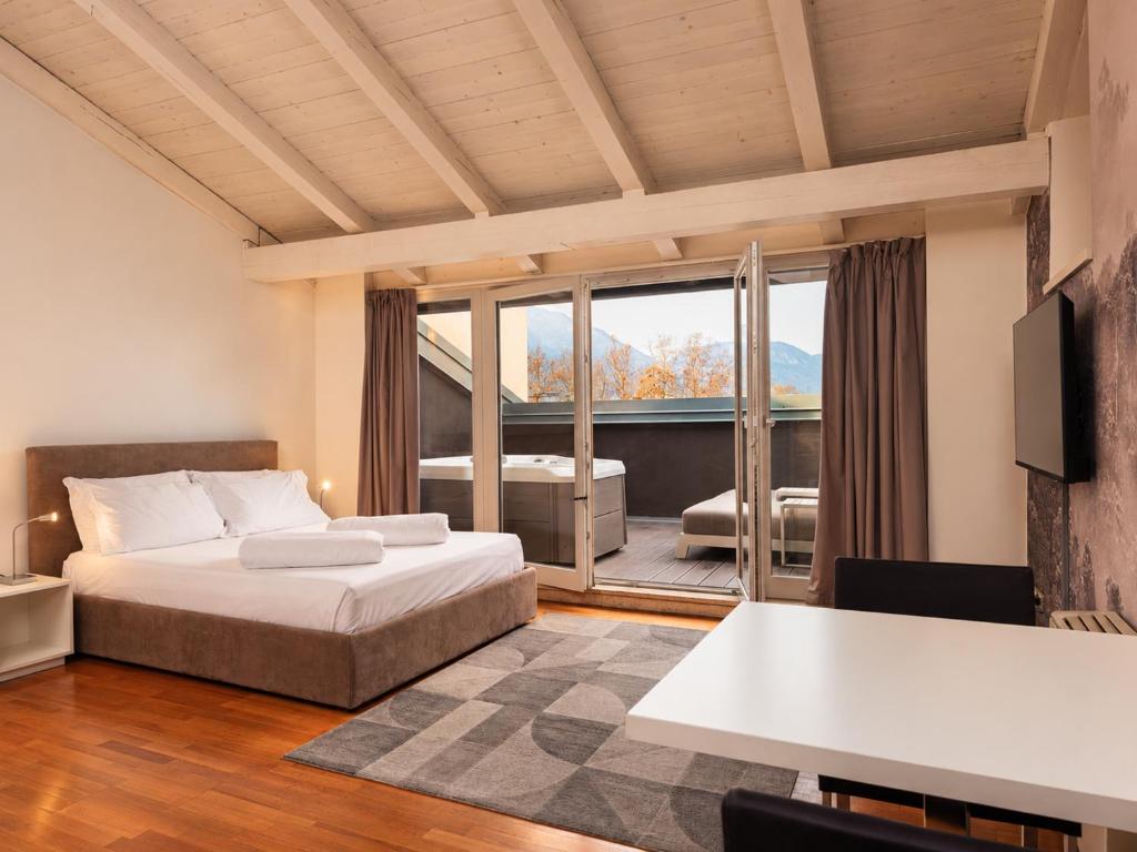 SOUL OF TRENTO Exclusive Jacuzzi Loft - 4