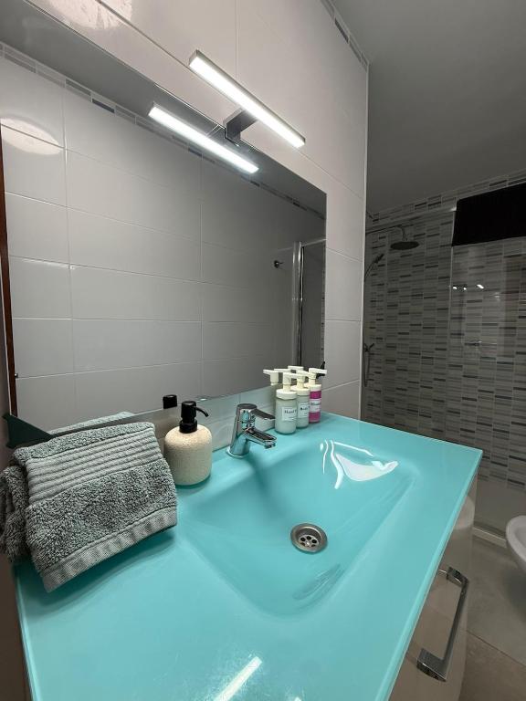 Bright apartment in the city center near the beach ALQ 216 - 4