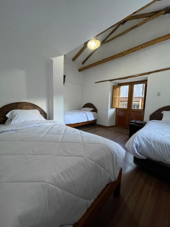 Hostal Plaza - 2