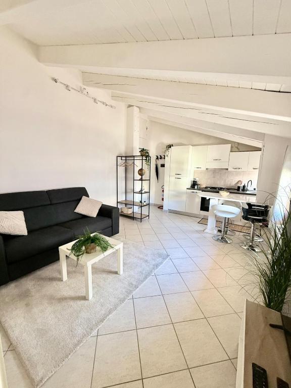 DC Suite - The Mazzini 25 - 3