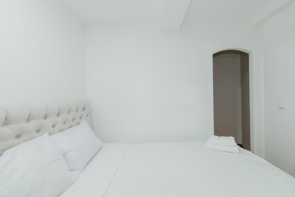 Duga centar lux - 2