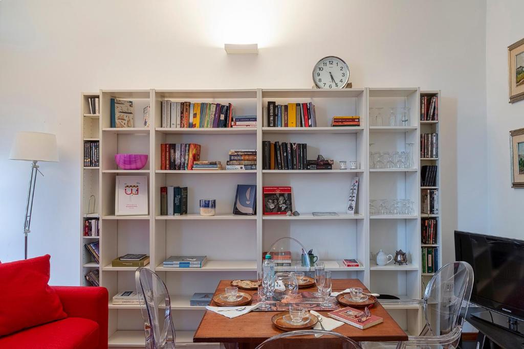 Cozy Family Apartment in Castelletto by Wonderful Italy - 2
