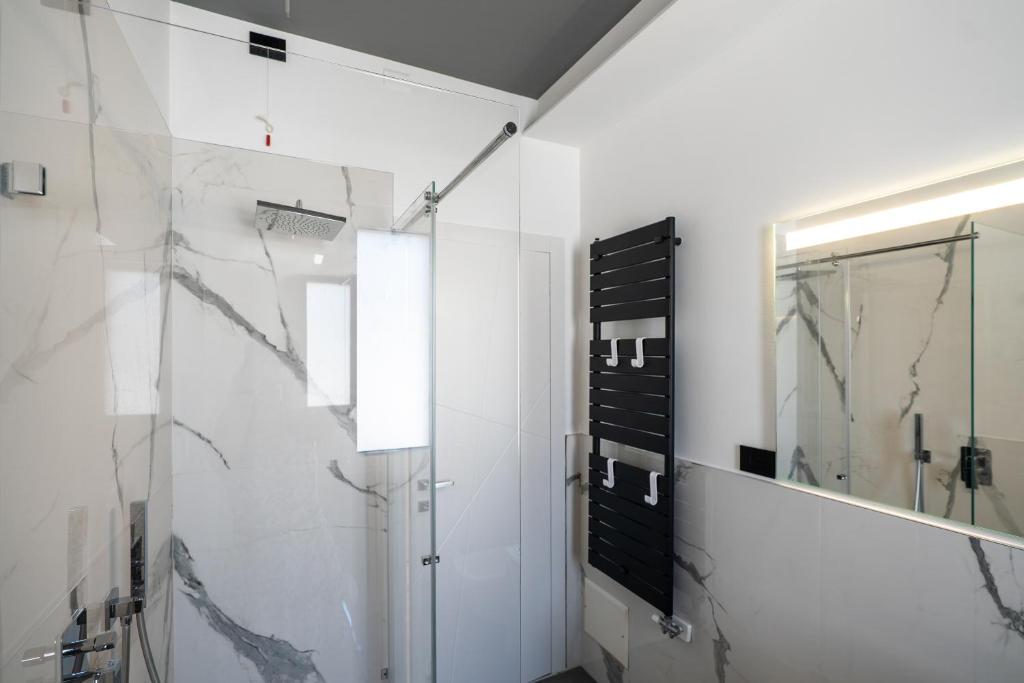 Modern Apartment - Borgo Roma - 3