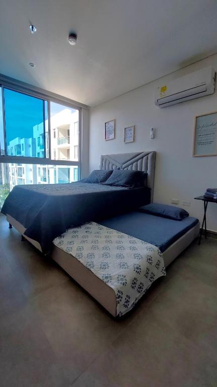WJ Towers - Modern Bay Apartasuite - 1