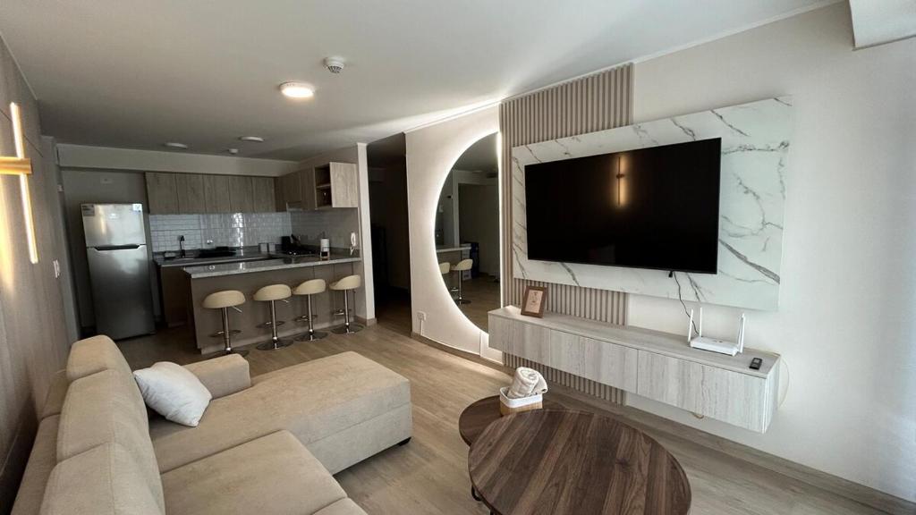 Luxury Ocean View in Miraflores - 1