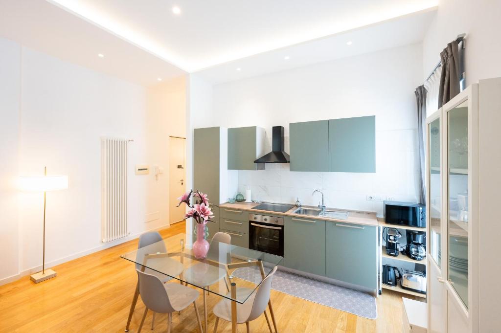 Cozy Family Apartment Salerno Port - 3