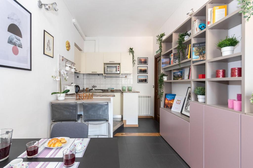 Nice and Cozy Apartment in Crocetta by Wonderful Italy - 1